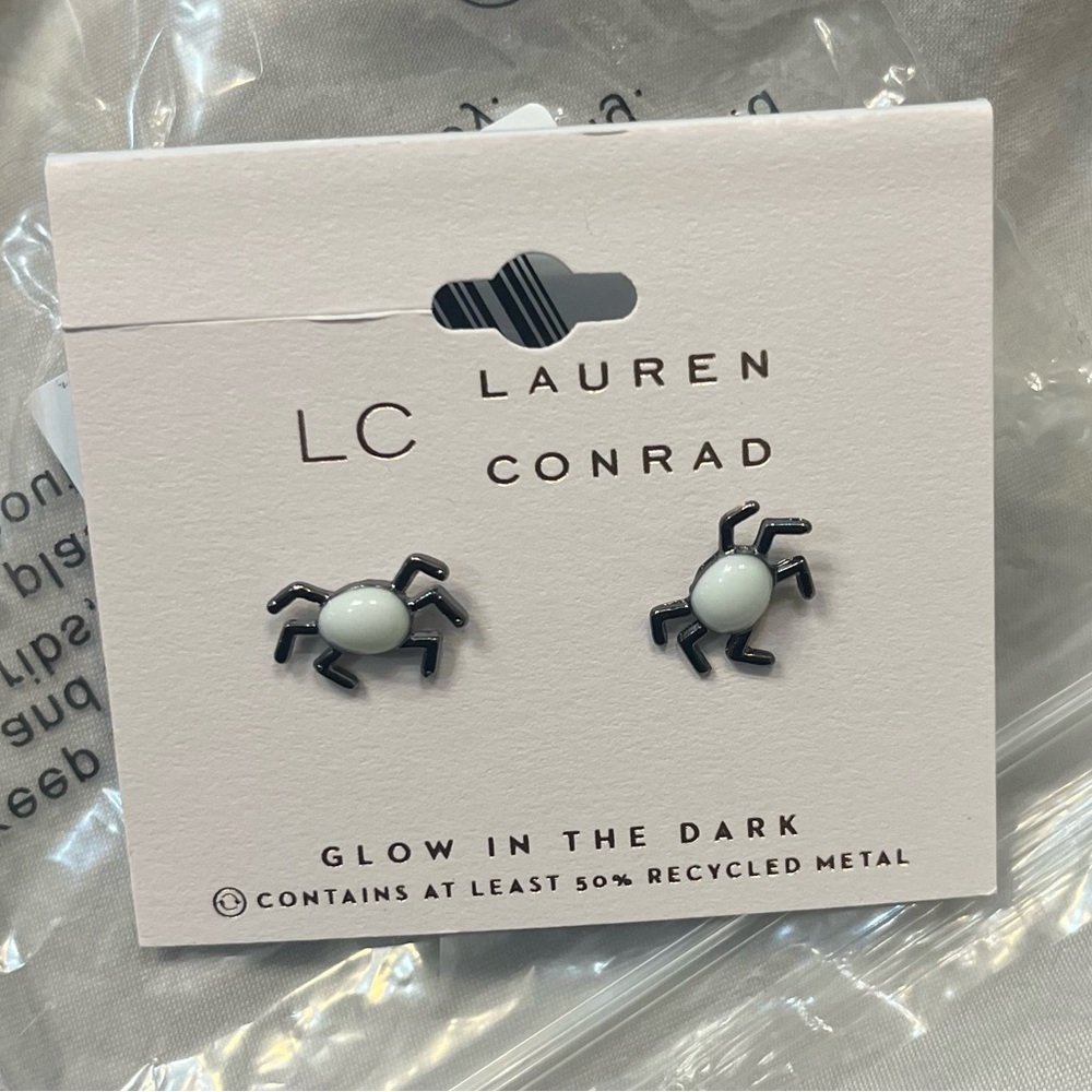 LC Lauren Conrad spider stud earrings
